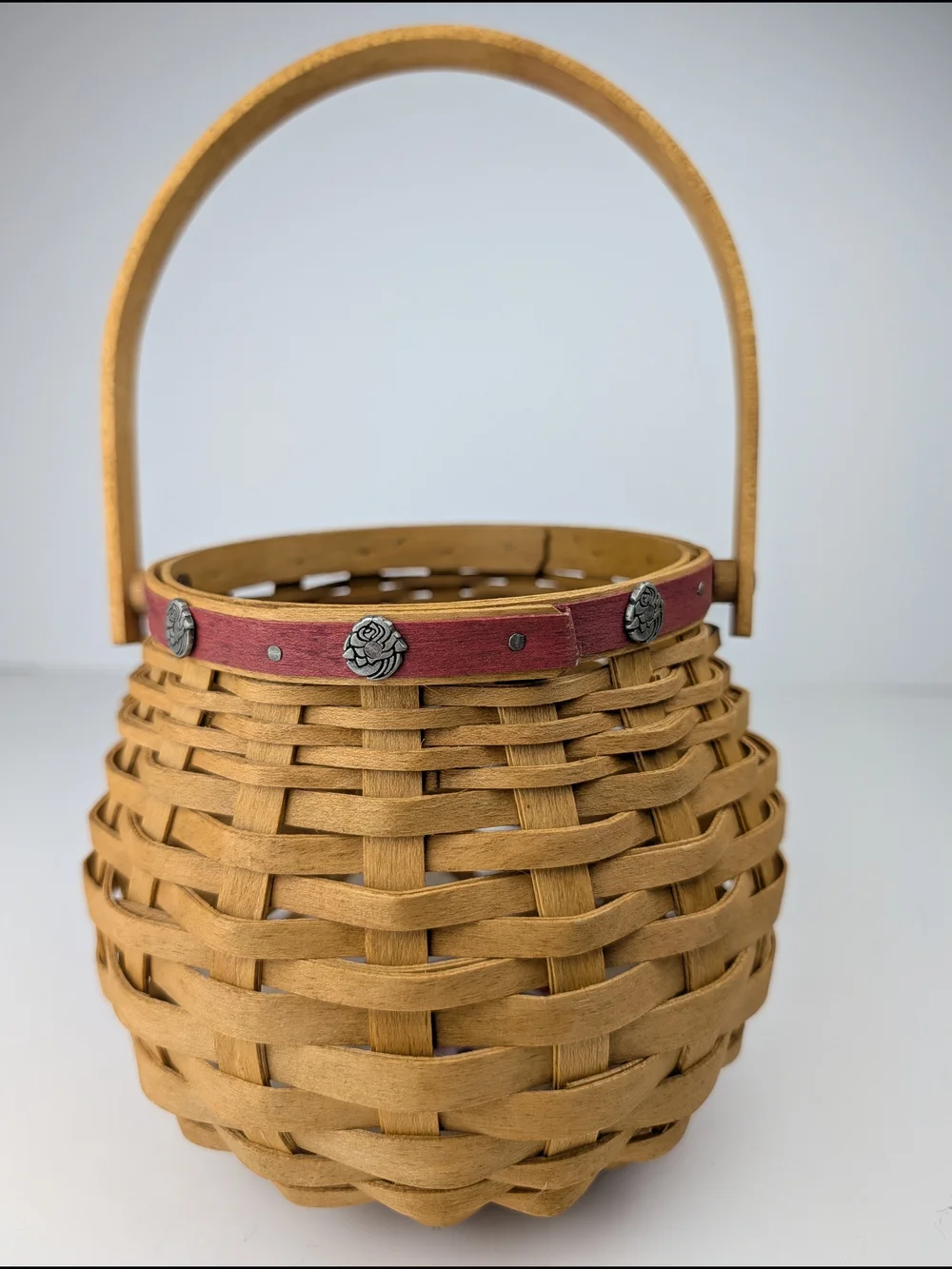 Longaberger 2004 Pasadena Tourn. Roses Sweetheart Basket/Liner/Lid/Tie-On/Prot.